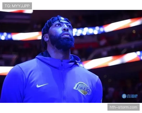 戴维斯状态回暖，率国家队开启新征程